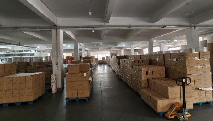 Servietfarveudvalg og lagerkapacitet - Ningbo Kosda